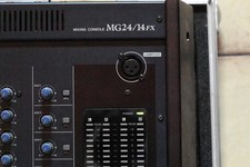 Yamaha MG24/14FX Mischpult 24 Kanal Mixing Konsole Mixer mit Flightcase - MwSt