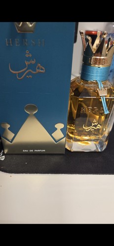 Hersh bukhuri von alezz oud - alezz,