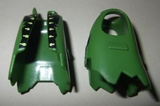 06175, 2x Mantel, Reitermantel, zerrissen, mintgrün, bedruckt