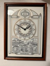 Wanduhr Markt Neukirchen limitiert 1/50, Gérard Swaenepoel Atelier Bexon Bild