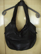 größere Umhängetasche, Schopper von Voi, Schultertasche , schwarz neuwertig