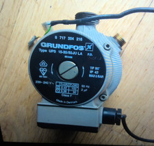 Grundfos Bosch UPS 15-35/50 JULA  # 8717204216  Umwälzpumpe 230V 50Hz 