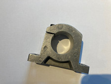 Wellenbock mit Fuß, Durchmesser 33 mm