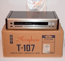 Accuphase T-107 Tuner Champagner inklusive Holzseiten und OVP