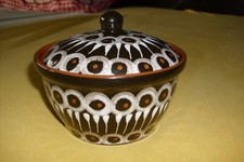 Keramikschüssel mit Deckel, Pfauenauge