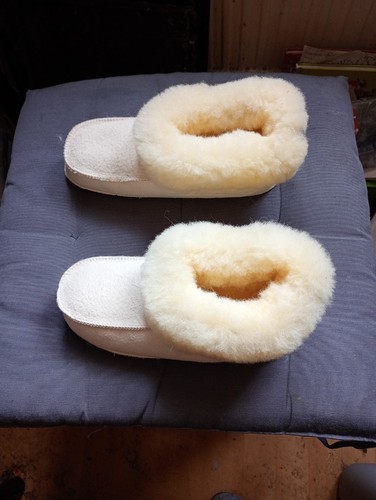 Paar hausschuhe damen 37 - 1,