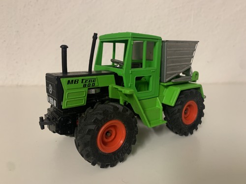 Siku farmer trac 800 - 1:32, mb