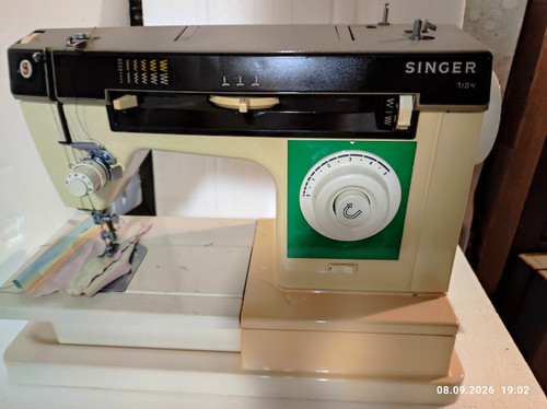 Defekt singer 7104 - ,