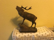 Hirsch Holz geschnitzt