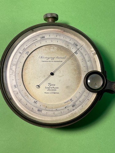 Altimeter barometer - altimeter,
