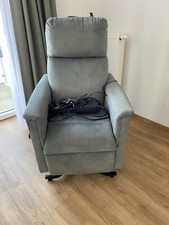 Aufstehsessel mit 2 Motoren für schwergewichtige Personen