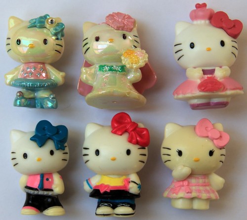 Lot aus serie - aus, kitty