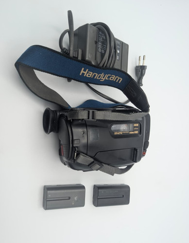 Sony ccd tr3e - sony, camera