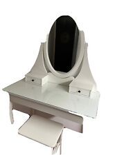 schminktisch mit spiegel und hocker