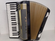Akkordeon HOHNER Lucia  IV P