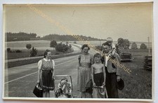 orig. Foto AK 1944 Familie Autobahn Reichsautobahn 