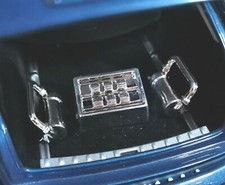 #853 1:18 Nosflasche Nos