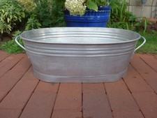 alte Alu-Wanne Pflanzkübel