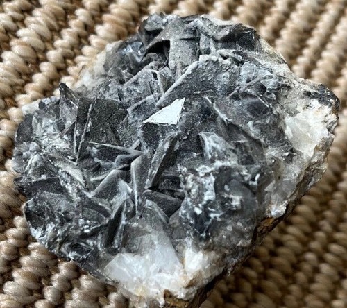 Edelstein geode mineral - geode,,