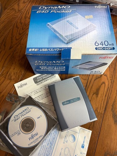 Fujitsu dynamo 640 pocket usb - pocket,