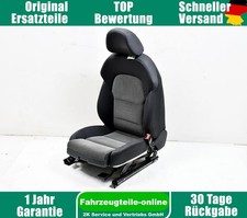 Sitz vorn rechts Stoff schwarz