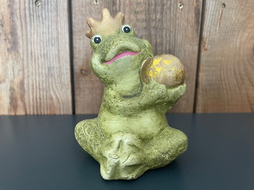 Froschkönig mit kugel keramik - mit,