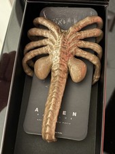 Alien Romolus Facehugger Phone