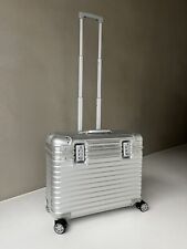 RIMOWA TOPAS Multiwheel PILOT I Cabin Trolley I Aluminium I neuwertig I 501469