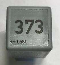 2x Audi 8D0951253A Nr.373 Schließer Relais 4-polig 12V Relay