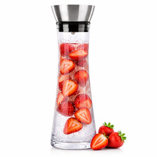 Wasserkaraffe mit Deckel