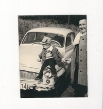 11/701 FOTO  - AUTO PFLEGE -