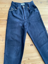 Mac Damen Jeans Hose Größe 36 mit Nieten u. Steinen dunkelblau gebraucht wie neu