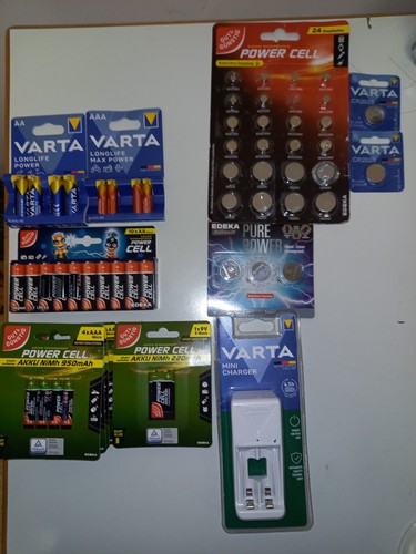 Batterien akku und ladegerät - und,