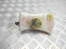 AUDI A4 8D2, B5 Bremsflüssigkeitsbehälter 8E0611301E 1.90 Diesel 2001 31306960