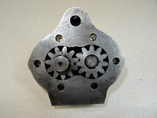 Ölpumpe 015 01 1810  Motor Porsche Diesel Junior 108 L Traktor Schlepper