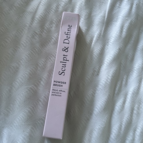 Lacura sculpt and - sculpt,