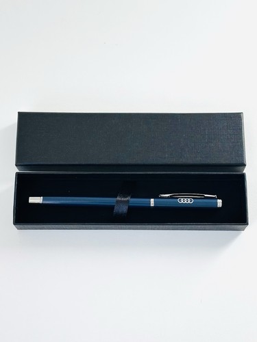 Audi blau metall - blau,