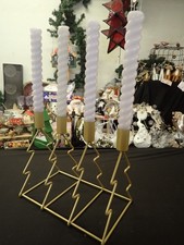 Weihnachten Adventskranz Gold Tannenbäume 4 x gedrehte Kerzen grau