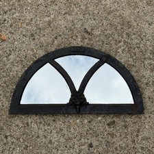 Altes Kleines Sprossenfenster mit Spiegel Rundbogen Gusseisen B42 H22 S1,8 cm