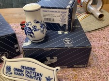 Zwiebelmuster Bohemia Original Pfefferstreuer 7,5 CM Porzellan Karlsbader NEU