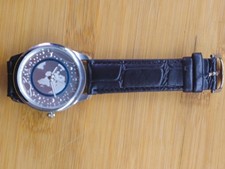 Uhr blauer Planet Erde  neu