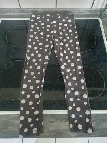 Dunkelgrau gepunktete leggings - gepunktete,