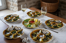 Austernteller Gien France, Service mit 6 Austerntellern aus emailliertem Steingut