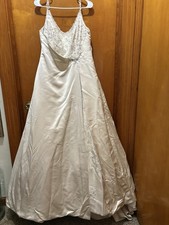 Alvina Valenta Couture