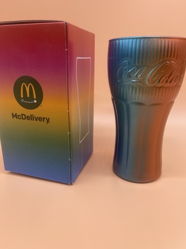 Delivery regenbogenglas 2022 - delivery,