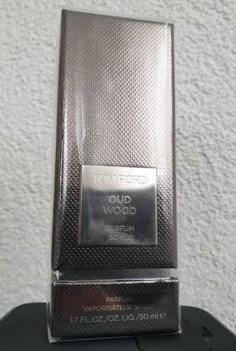 Tom ford oud wood parfum - oud,