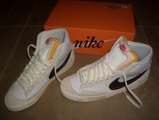 COOLE "NIKE"- SCHUHE