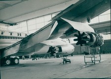 Photo passenger plane hall - in,