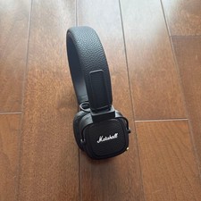 Marshall Black headphones