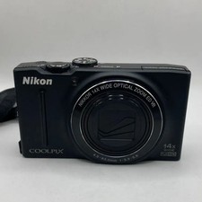 Nikon COOLPIX S8200